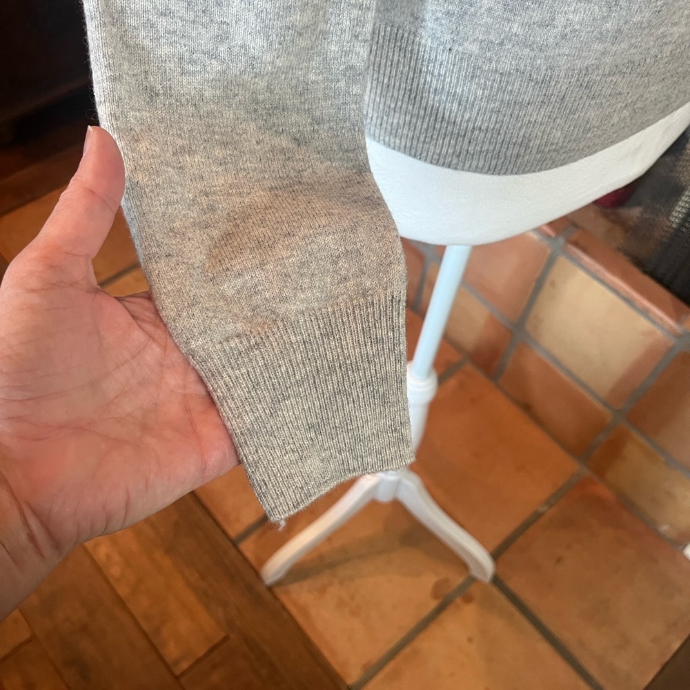 Lingua Franca Gray “the end" Crewneck Cashmere Sweater, size XS - Picture 6 of 12